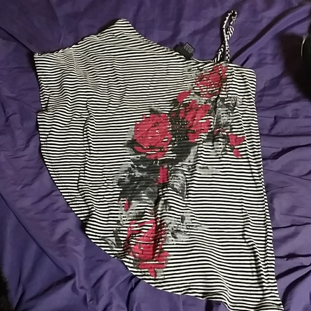 Off shoulder tank